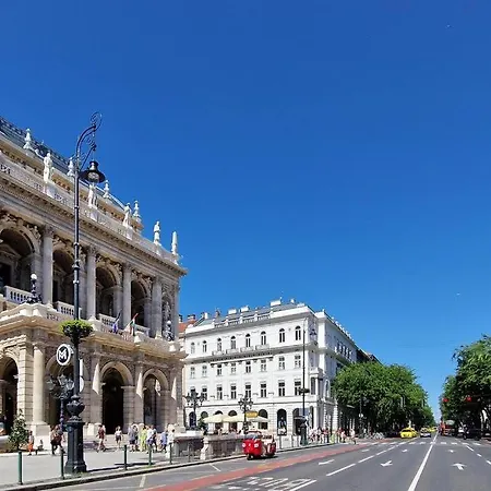 Venus - Opera Location *