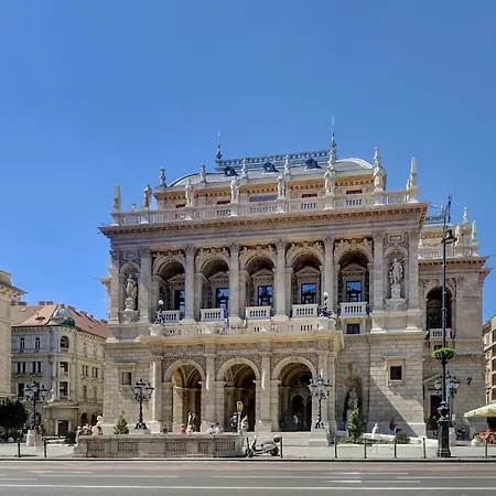 Venus - Opera Location Appartement *